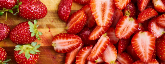 SMOOTHIE À LA FRAISE ET AU MIEL